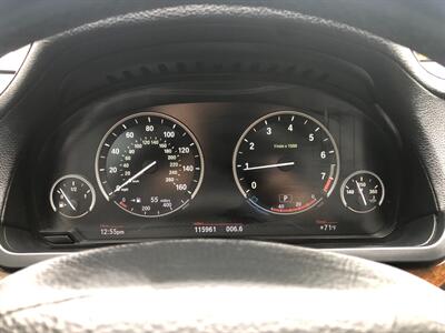 2013 BMW 740i   - Photo 11 - Portland, OR 97266