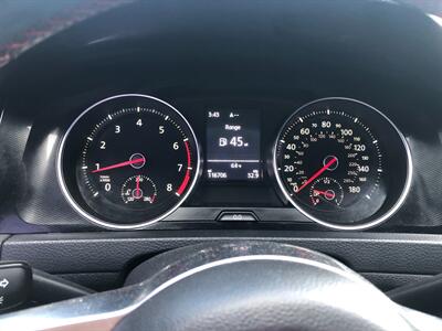 2015 Volkswagen Golf GTI S   - Photo 11 - Portland, OR 97266