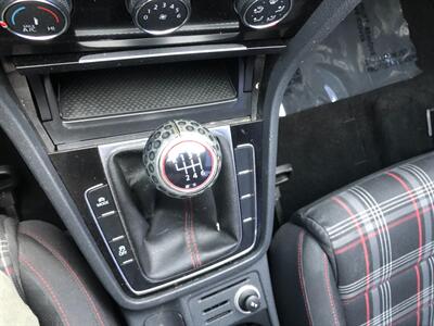2015 Volkswagen Golf GTI S   - Photo 12 - Portland, OR 97266