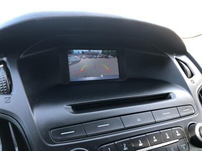 2015 Ford Focus SE   - Photo 14 - Portland, OR 97266