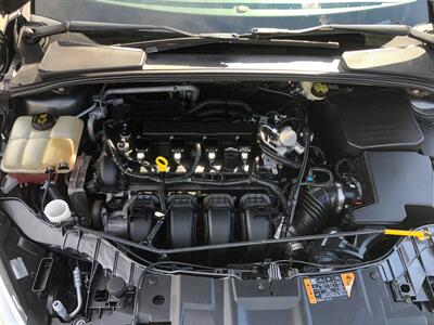 2015 Ford Focus SE   - Photo 17 - Portland, OR 97266