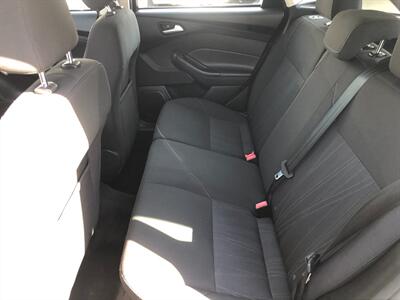 2015 Ford Focus SE   - Photo 10 - Portland, OR 97266