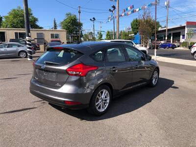 2015 Ford Focus SE   - Photo 4 - Portland, OR 97266