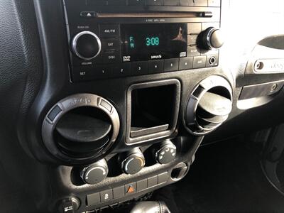 2011 Jeep Wrangler Sport   - Photo 13 - Portland, OR 97266