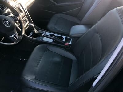 2014 Volkswagen Passat 2.0L TDI SE   - Photo 9 - Portland, OR 97266