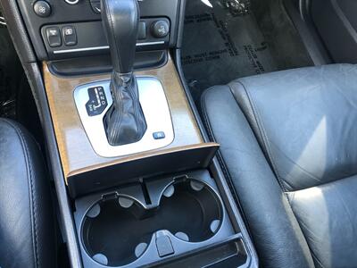 2010 Volvo XC90 3.2   - Photo 14 - Portland, OR 97266