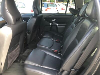 2010 Volvo XC90 3.2   - Photo 11 - Portland, OR 97266