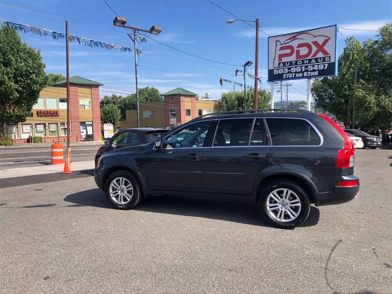 2010 Volvo XC90 3.2  