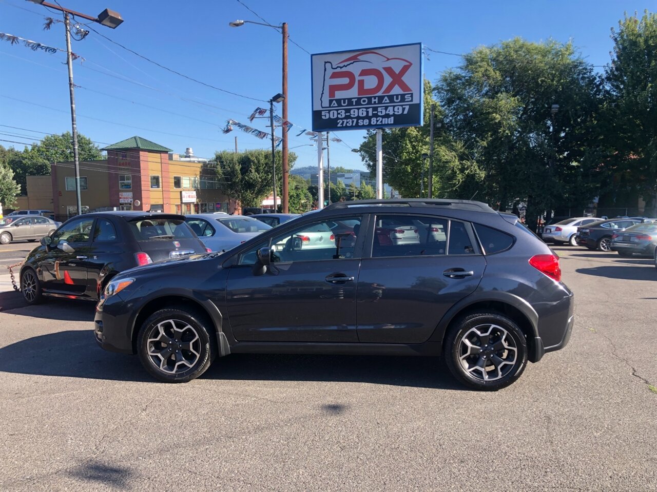 2014 Subaru XV Crosstrek 2.0i Premium - Photo 1 - Portland, OR 97266