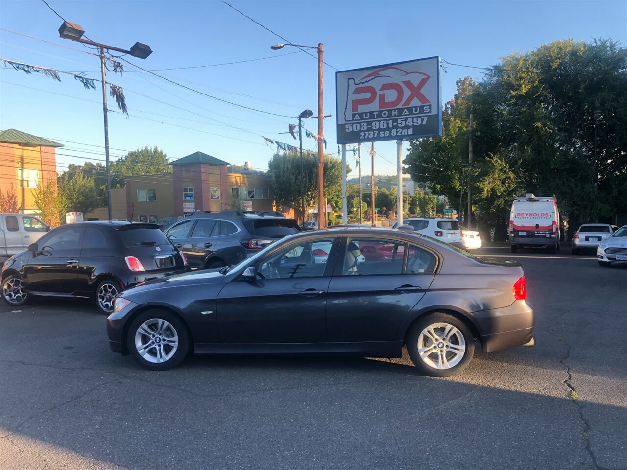 2008 BMW 328i   - Photo 1 - Portland, OR 97266