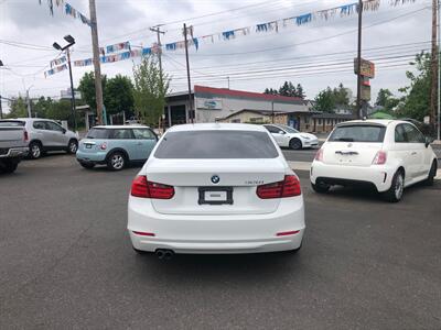 2012 BMW 328i   - Photo 5 - Portland, OR 97266