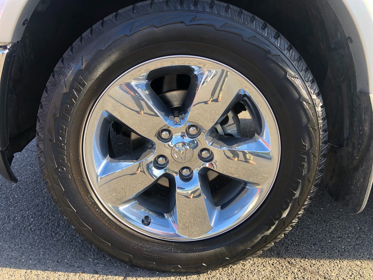 2018 RAM 1500 Laramie - Photo 17 - Portland, OR 97266