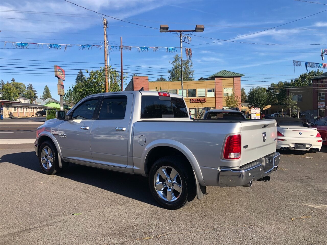 2018 RAM 1500 Laramie - Photo 2 - Portland, OR 97266