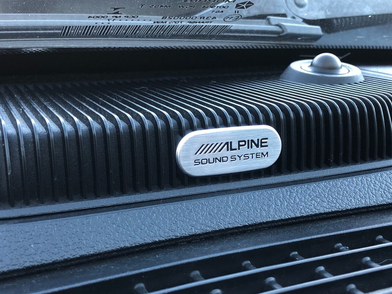 2018 RAM 1500 Laramie - Photo 15 - Portland, OR 97266
