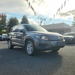 2013 Volkswagen Tiguan S 4MOTION   - Photo 4 - Portland, OR 97266