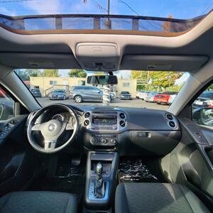 2013 Volkswagen Tiguan S 4MOTION   - Photo 9 - Portland, OR 97266