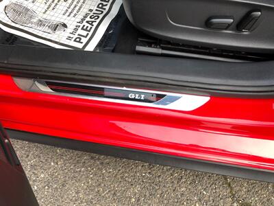 2017 Volkswagen Jetta 2.0T GLI   - Photo 17 - Portland, OR 97266