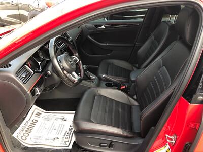 2017 Volkswagen Jetta 2.0T GLI   - Photo 9 - Portland, OR 97266