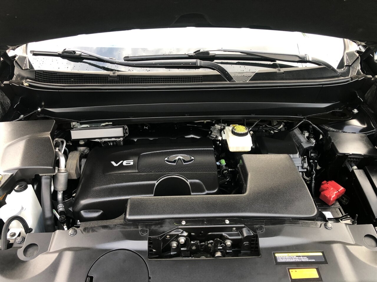 2017 INFINITI QX60 - Photo 18 - Portland, OR 97266