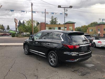 2017 INFINITI QX60 - Photo 4 - Portland, OR 97266