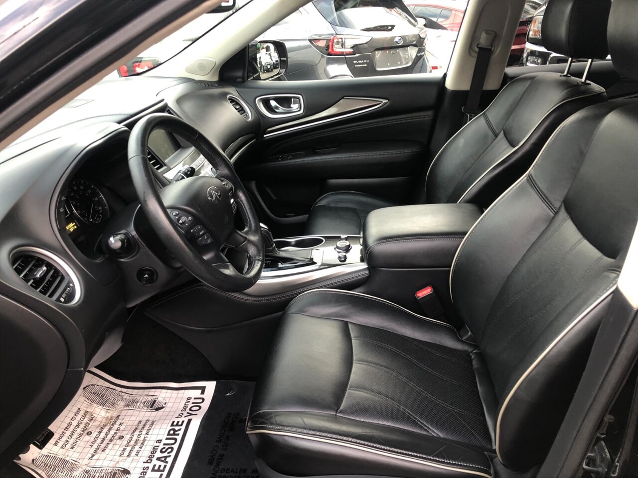 2017 INFINITI QX60 - Photo 8 - Portland, OR 97266