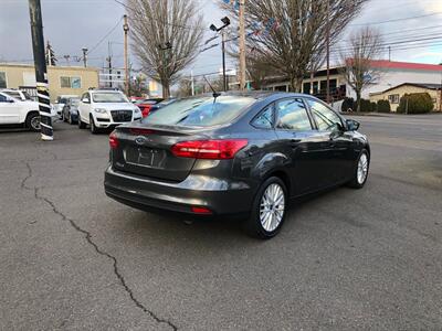 2018 Ford Focus S   - Photo 4 - Portland, OR 97266