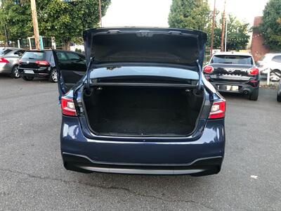 2021 Subaru Legacy Premium   - Photo 8 - Portland, OR 97266