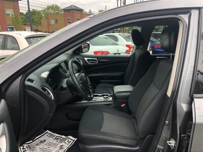 2019 Nissan Pathfinder SV   - Photo 9 - Portland, OR 97266