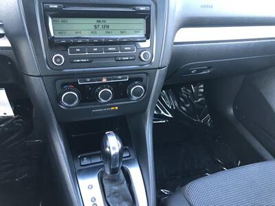 2011 Volkswagen Golf 2.5L PZEV   - Photo 12 - Portland, OR 97266