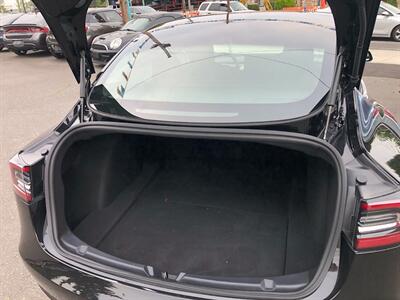 2020 Tesla Model 3 Standard Range Plus   - Photo 11 - Portland, OR 97266
