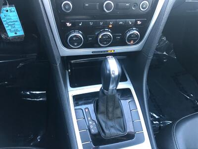 2012 Volkswagen Passat V6 SE - Photo 13 - Portland, OR 97266