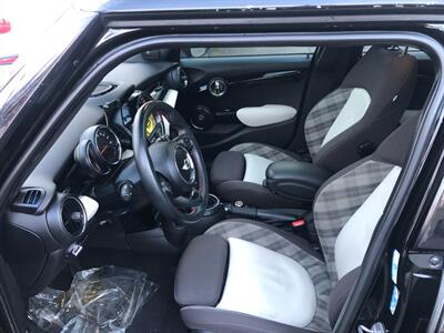 2015 MINI Cooper S   - Photo 9 - Portland, OR 97266