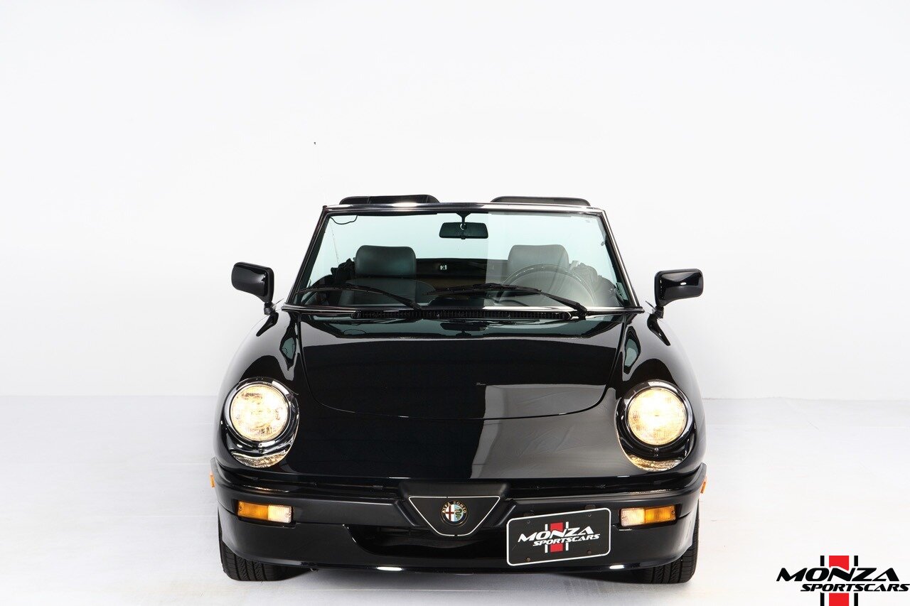 1989 Alfa Romeo Spider Quadrifoglio - Photo 2 - Houston, TX 77024