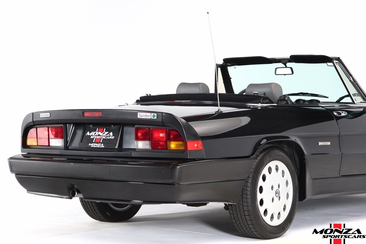 1989 Alfa Romeo Spider Quadrifoglio - Photo 48 - Houston, TX 77024