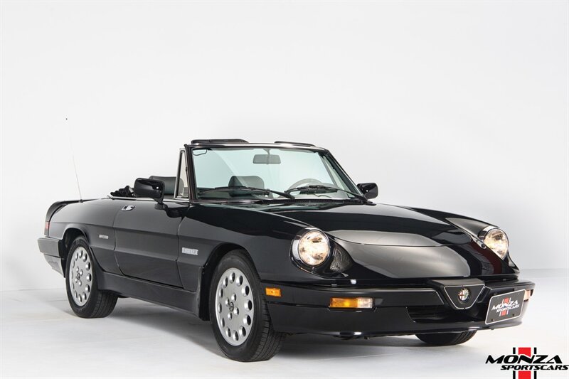 1989 Alfa Romeo Spider Quadrifoglio  
