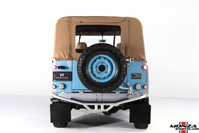 1998 Land Rover Defender 110   - Photo 13 - Houston, TX 77024