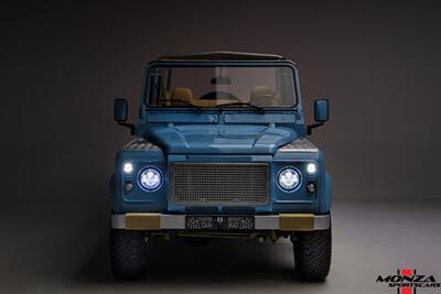 1998 Land Rover Defender 110   - Photo 30 - Houston, TX 77024