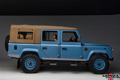 1998 Land Rover Defender 110   - Photo 123 - Houston, TX 77024