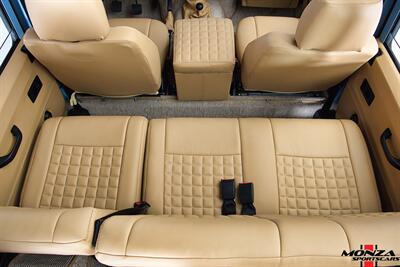1998 Land Rover Defender 110   - Photo 88 - Houston, TX 77024