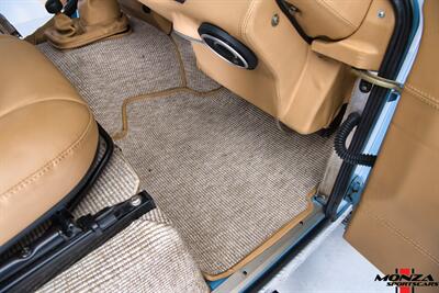 1998 Land Rover Defender 110   - Photo 147 - Houston, TX 77024