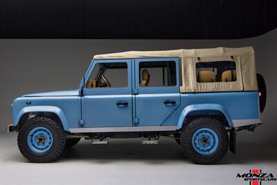 1998 Land Rover Defender 110   - Photo 43 - Houston, TX 77024