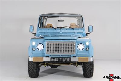 1998 Land Rover Defender 110   - Photo 22 - Houston, TX 77024
