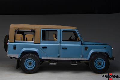 1998 Land Rover Defender 110   - Photo 131 - Houston, TX 77024