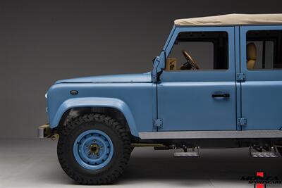 1998 Land Rover Defender 110   - Photo 40 - Houston, TX 77024