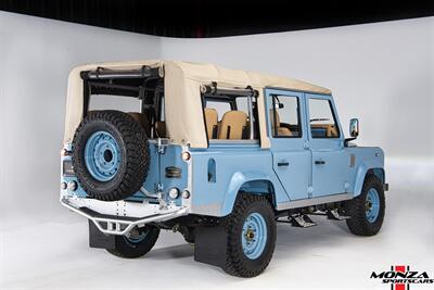 1998 Land Rover Defender 110   - Photo 5 - Houston, TX 77024