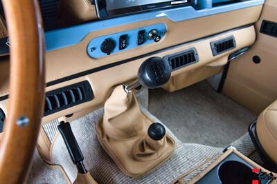 1998 Land Rover Defender 110   - Photo 139 - Houston, TX 77024