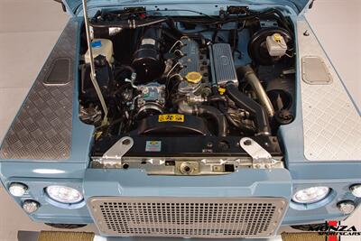 1998 Land Rover Defender 110   - Photo 137 - Houston, TX 77024