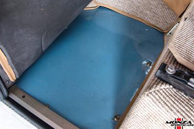 1998 Land Rover Defender 110   - Photo 134 - Houston, TX 77024