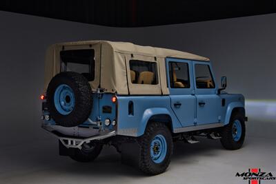 1998 Land Rover Defender 110   - Photo 37 - Houston, TX 77024