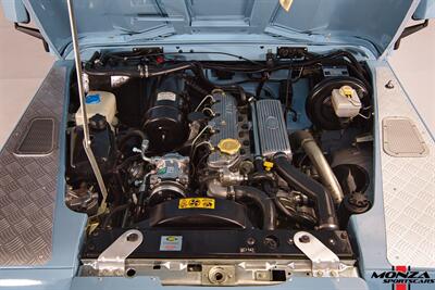 1998 Land Rover Defender 110   - Photo 138 - Houston, TX 77024
